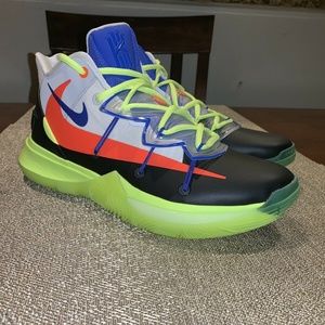 NIKE KYRIE 5 x ROKIT All Star Edition SIZE 9 MEN